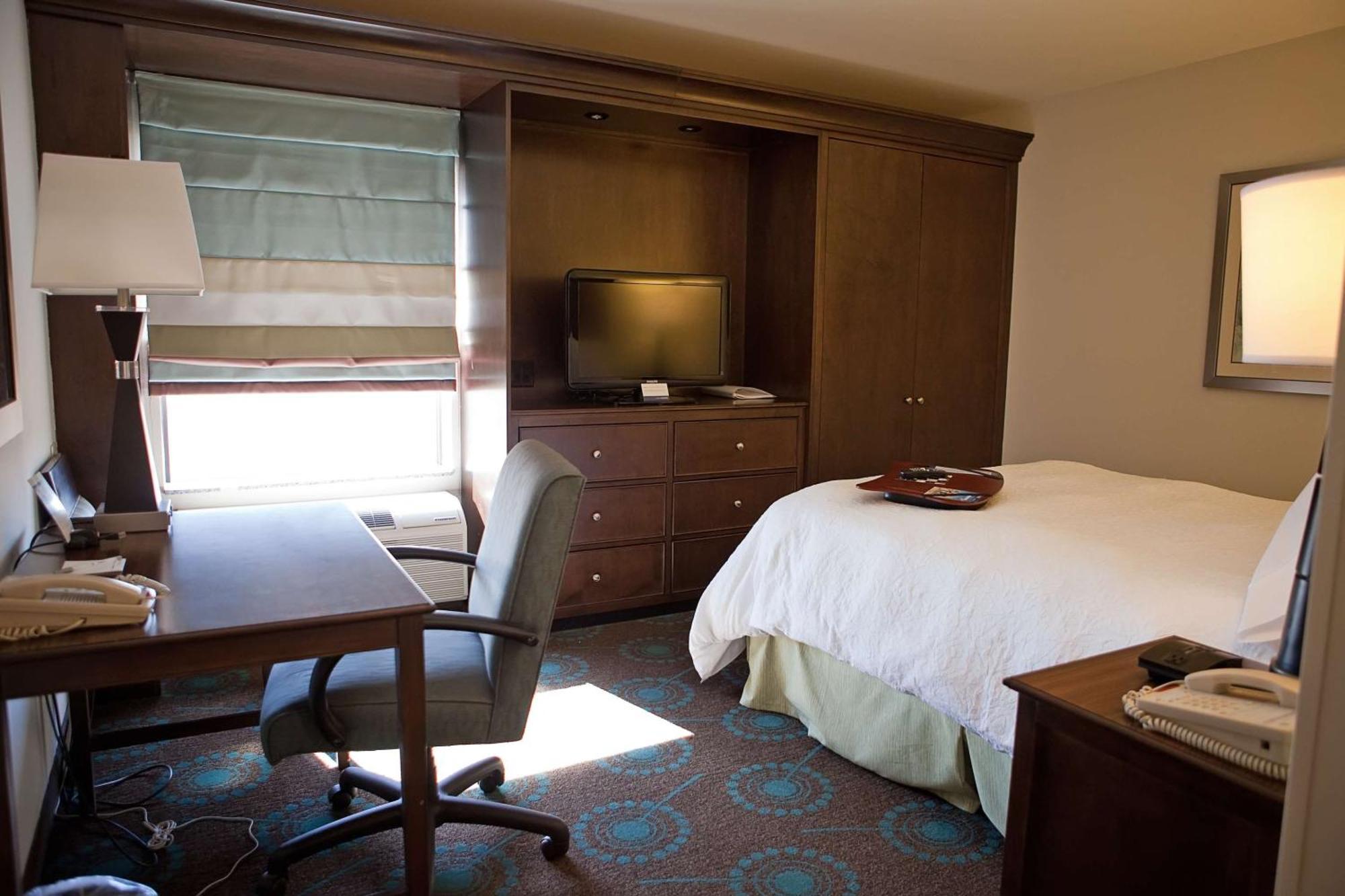 Hampton Inn Colby Esterno foto